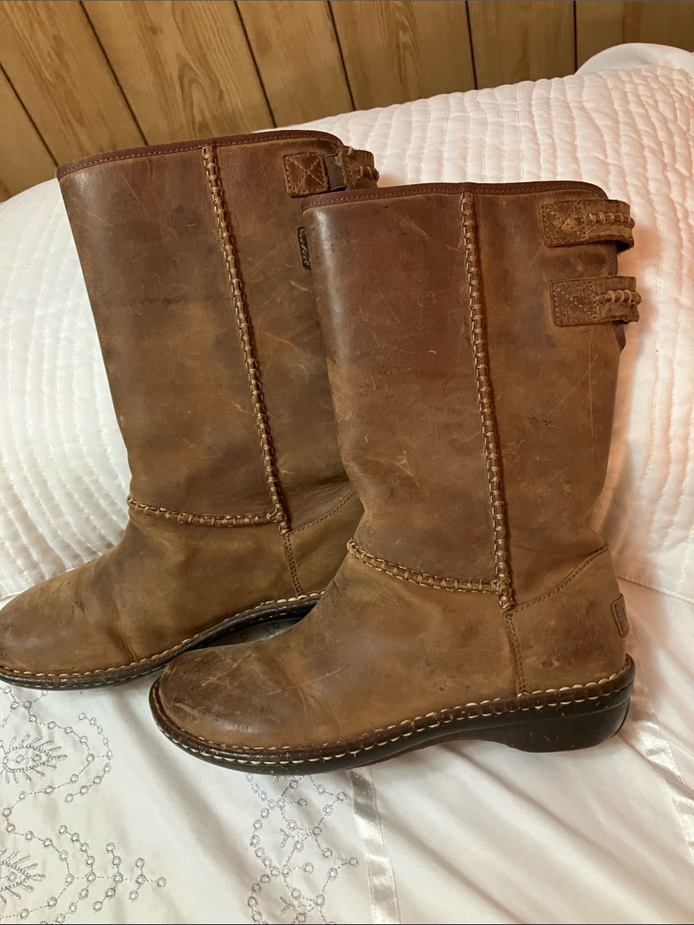 UGG Chestnut Brown Leather Mid-Calf Heeled Boots